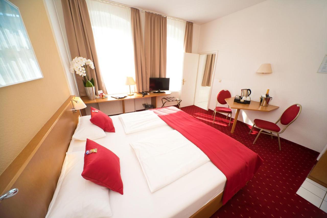 City-Hotel Am Wasserturm Halle Halle  Екстер'єр фото