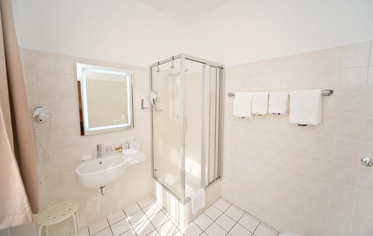 City-Hotel Am Wasserturm Halle Halle  Екстер'єр фото
