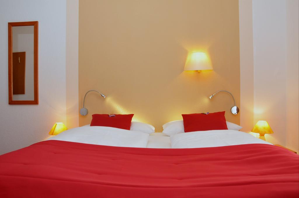 City-Hotel Am Wasserturm Halle Halle  Екстер'єр фото